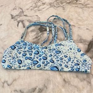 Jolyn "Fendrick's" Bikini Top, Size Small